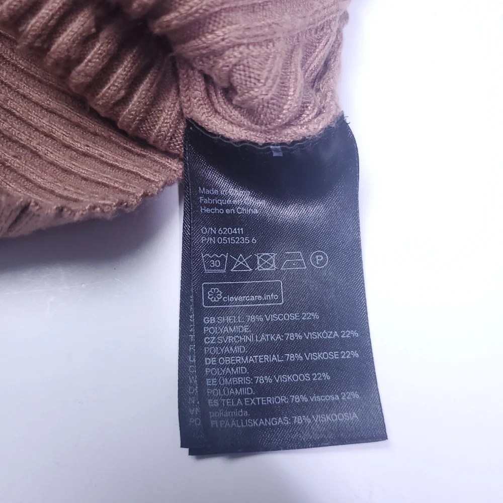 H&M Ribbed Long Sleeve Sweater - Picture 6 of 16